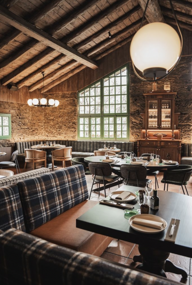 Imatge del menjador principal de El Jou